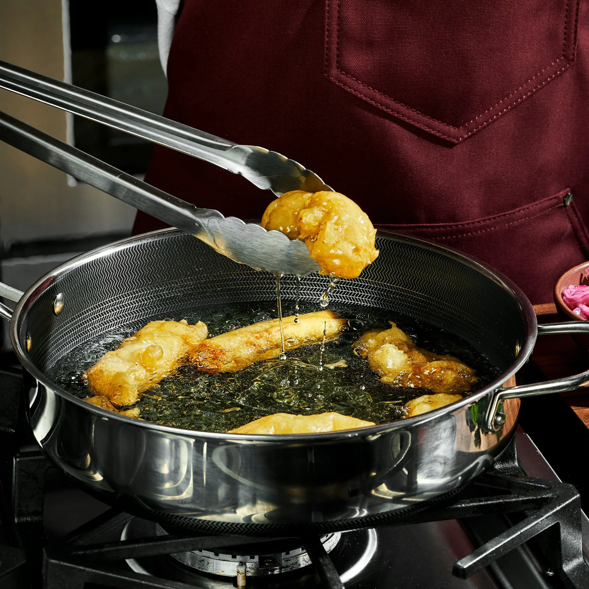 3 Litre Hybrid Deep Sauté Pan with Lid - Image 6