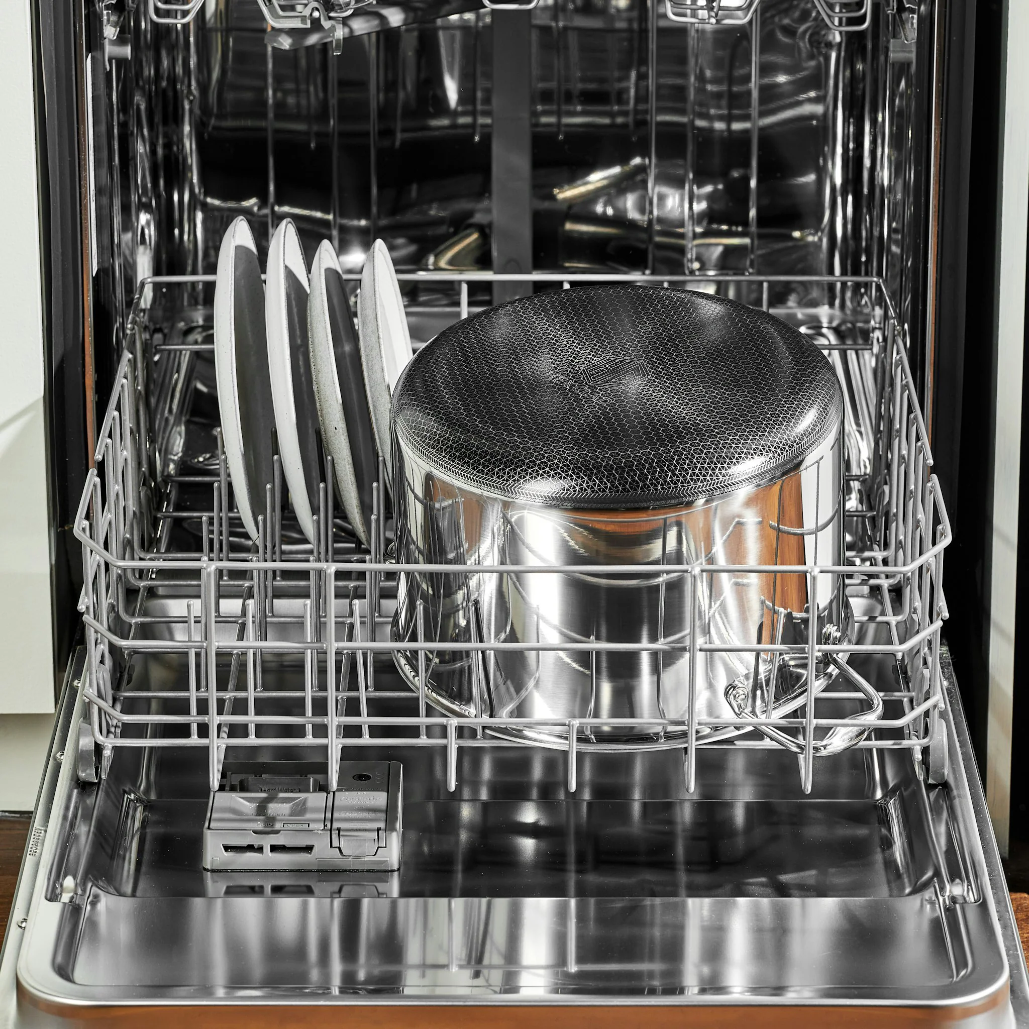 10 Litre Hybrid Pot With Lid - Image 6